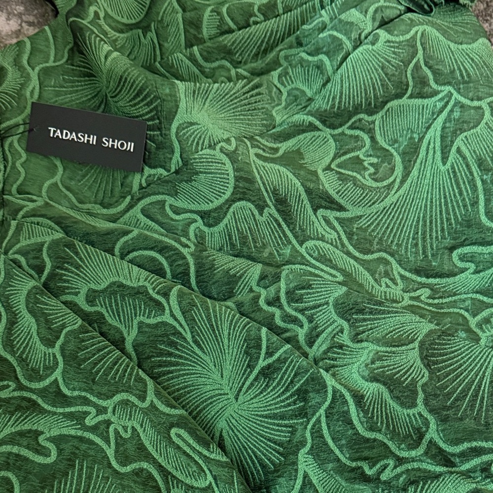 Tadashi Shoji Emerald Green Patterned Dress-Holiday Goegeous🎄